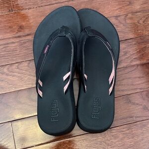 Flojos Black Sandals with Pink Highlights